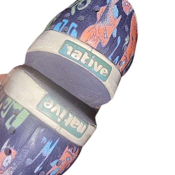 Native Shoes - Picture 4 of 7